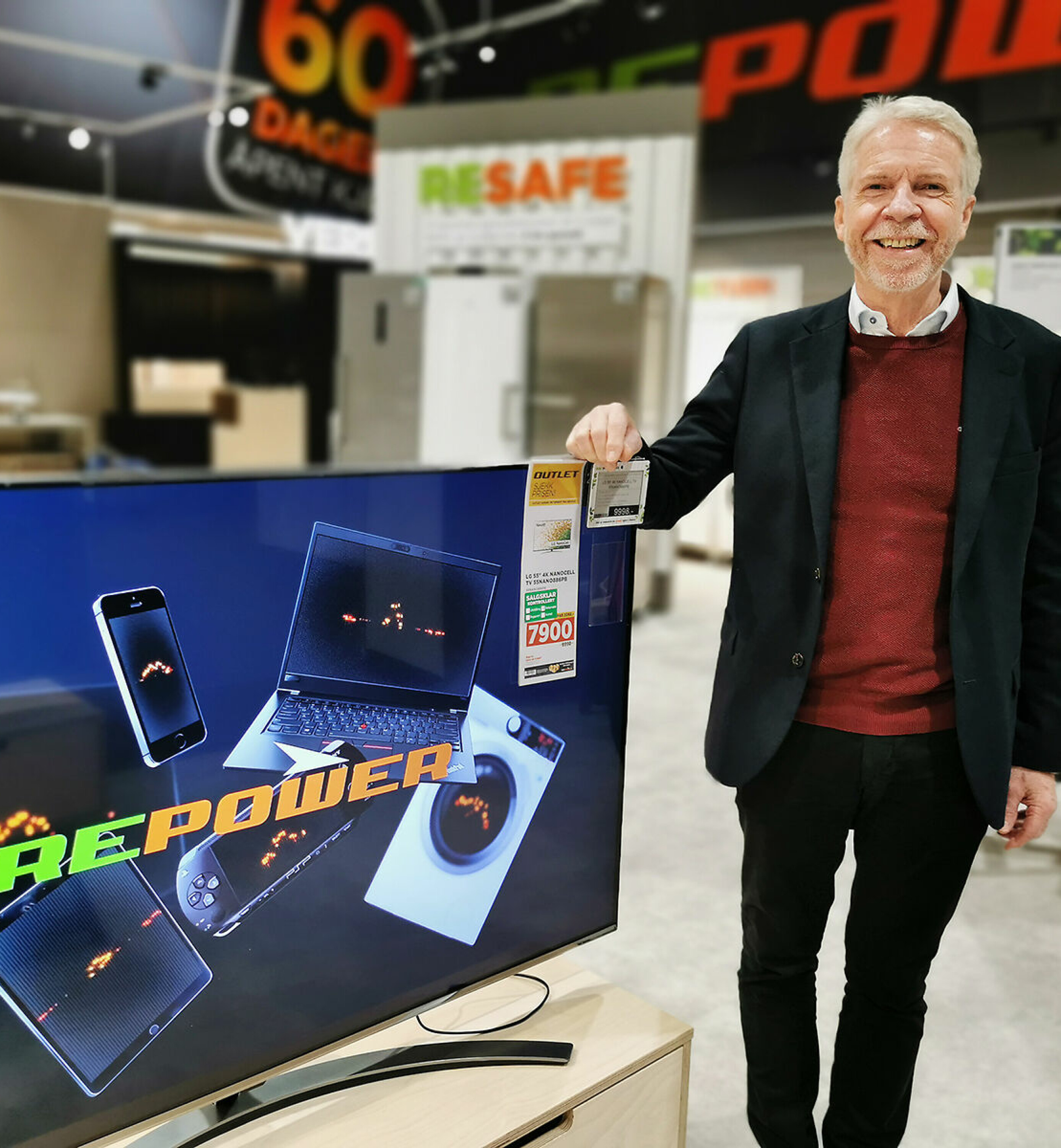 Daglig leder Pål Haugen i OmBrukt AS mener RePower viser at det er fornuftig at ombrukte produkter selges sammen med nye. Foto: Stian Sønsteng