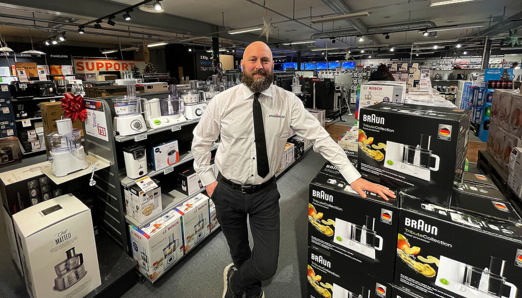 Robert Krogstad vender tilbake til elektronikkbransjen etter tre og ett halvt år som bilselger. Foto: Morten Hagen Robert Krogstad vender tilbake til elektronikkbransjen etter tre og ett halvt år som bilselger. Foto: Morten Hagen