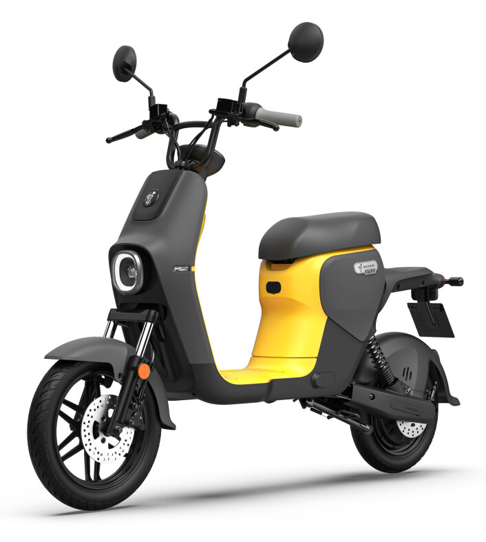 El-mopeden Segway B110S kommer i fem fargekombinasjoner. Pris: 21.500,- Foto: Segway-Ninebot El-mopeden Segway B110S kommer i fem fargekombinasjoner. Pris: 21.500,- Foto: Segway-Ninebot