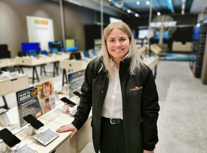 Ine Opseth, ny logistikk og ettermarkedssjef i Power Norge, i RePower-avdelingen på Rud, som er kjedens andre. Foto: Stian Sønsteng Ine Opseth, ny logistikk og ettermarkedssjef i Power Norge, i RePower-avdelingen på Rud, som er kjedens andre. Foto: Stian Sønsteng