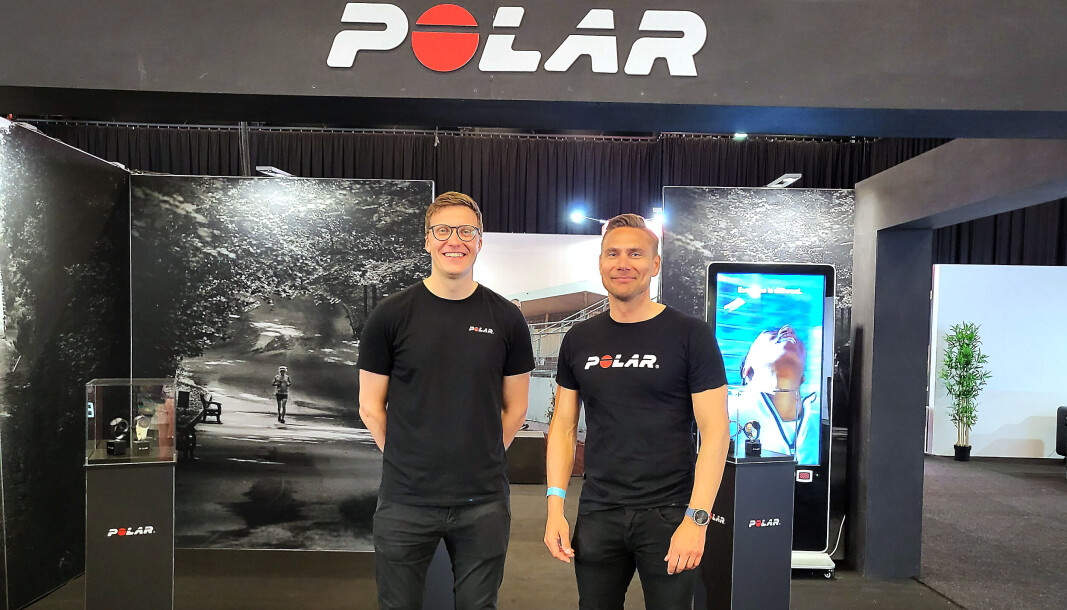 Lasse Nilsen, nordisk nøkkelkundeansvarlig og Christer Rönnmark, nordisk nøkkelkundeansvarlig for sport stod på stand for Polar. Foto: Marte Ottemo Lasse Nilsen, nordisk nøkkelkundeansvarlig og Christer Rönnmark, nordisk nøkkelkundeansvarlig for sport stod på stand for Polar. Foto: Marte Ottemo