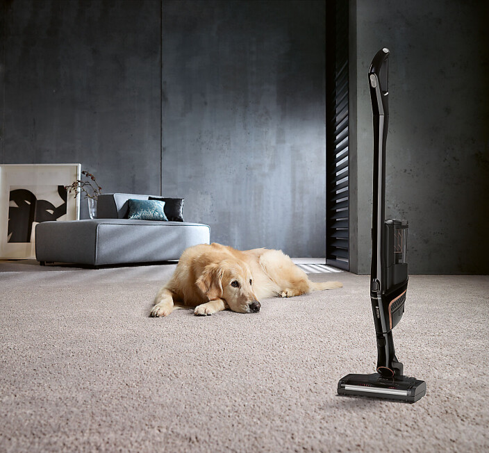 Miele Triflex kan man sette fra seg på gulvet, uten stativ eller veggholder. Foto: Miele Miele Triflex kan man sette fra seg på gulvet, uten stativ eller veggholder. Foto: Miele