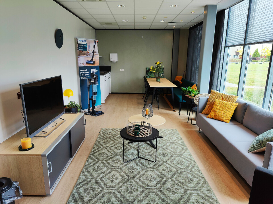 Ved forsknings- og utviklingsavdelingen i Drachten i Nederlend har Philips Domestic Appliances bygd opp et hjem, der de inviterer testpersoner til å prøve produktene. Foto: Stian Sønsteng