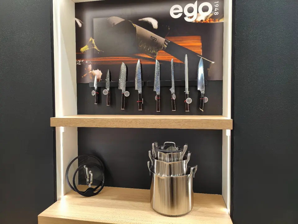 Ego 1938-kniver og kjeler fra Wilfa. Foto: Stian Sønsteng Ego 1938-kniver og kjeler fra Wilfa. Foto: Stian Sønsteng