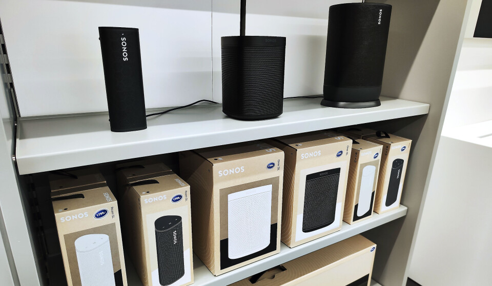 Eplehuset selger ikke bare Apple; her noen av Sonos’ høyttalere. Foto: Stian Sønsteng Eplehuset selger ikke bare Apple; her noen av Sonos’ høyttalere. Foto: Stian Sønsteng