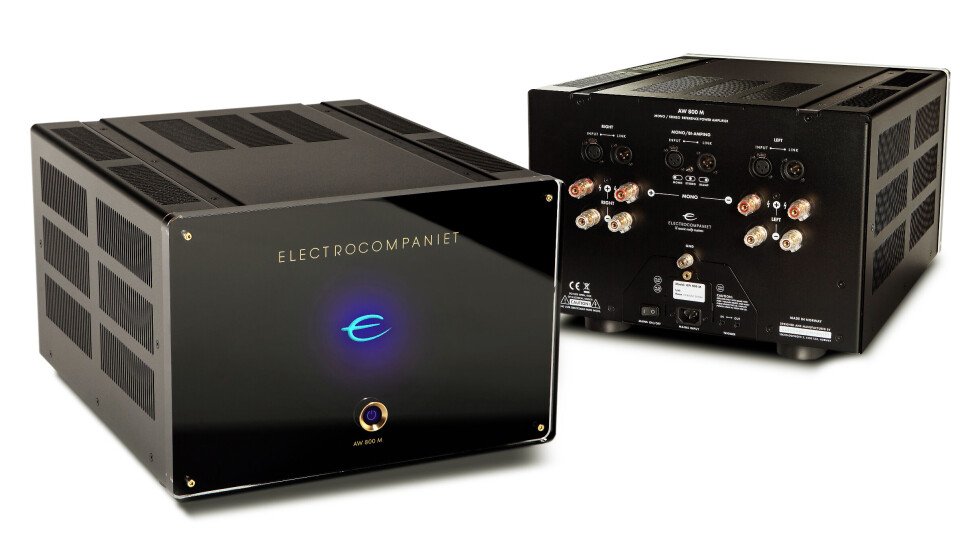 Electrocompaniet AW 800 M er en 800 watts monoblokkforsterker, hundre prosent designet og produsert på Tau utenfor Stavanger. Pris: 199.000,- Foto: Electrocompaniet