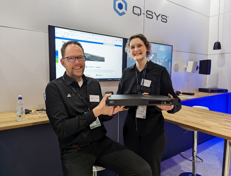 BENUM SATSER PÅ Q-SYS