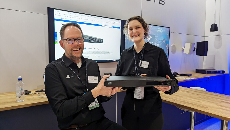 BENUM SATSER PÅ Q-SYS