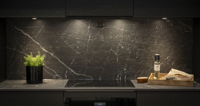 NORSK OG KOMPAKT KOMFYRVAKT