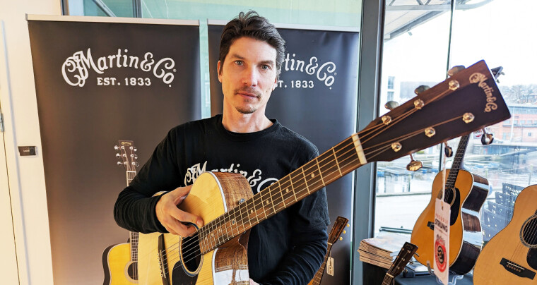 MARTIN SC-13E FOR SCENEN