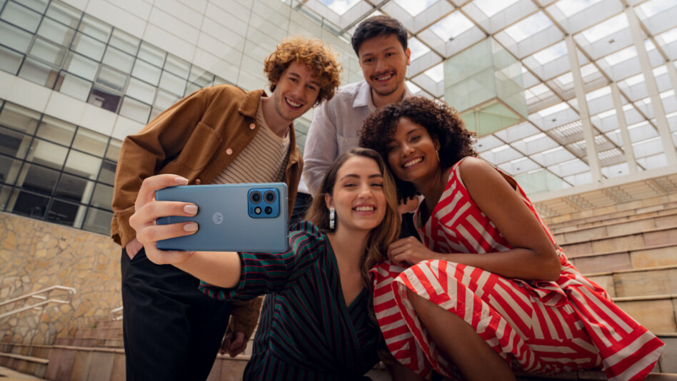 MOTOROLA EDGE 40 PRO