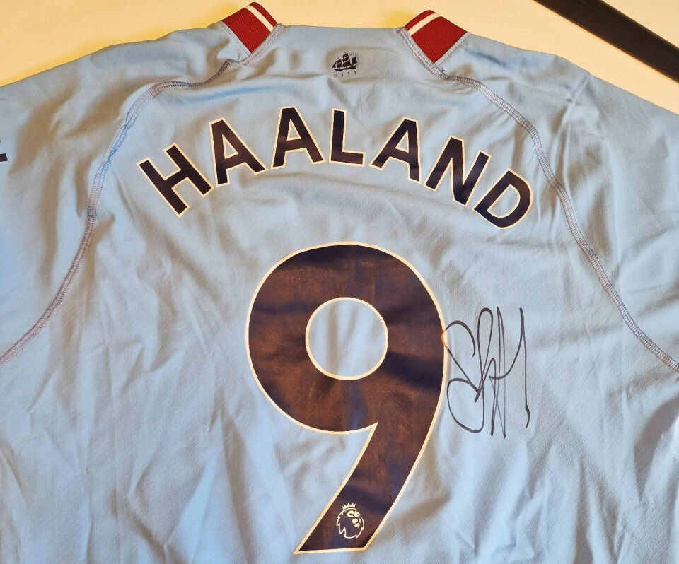 BRANSJEN STØTTER BARNEKREFTFORENINGEN