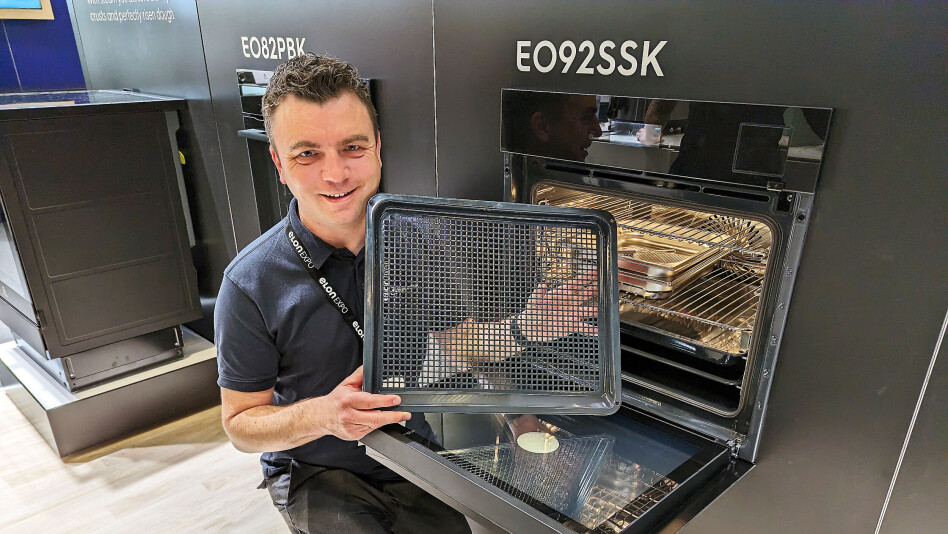 GJØR STEKEOVNEN TIL EN AIRFRYER