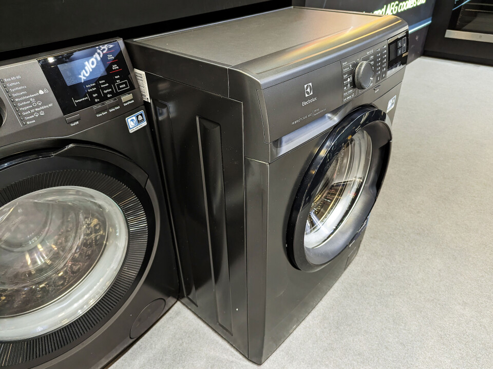 Vaskemaskinen Electrolux PerfectCare 600 SlimLine 6kg har en dybde på 45 centimeter. Foto: Stian Sønsteng