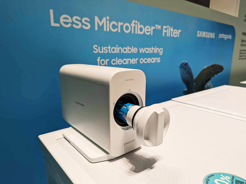 Less Microfiber er Samsungs første mikrofiberfilter. Det kan koples til SmartThings-appen, og brukes på alle vaskemaskiner. Pris: 1.500,-. Foto: Stian Sønsteng