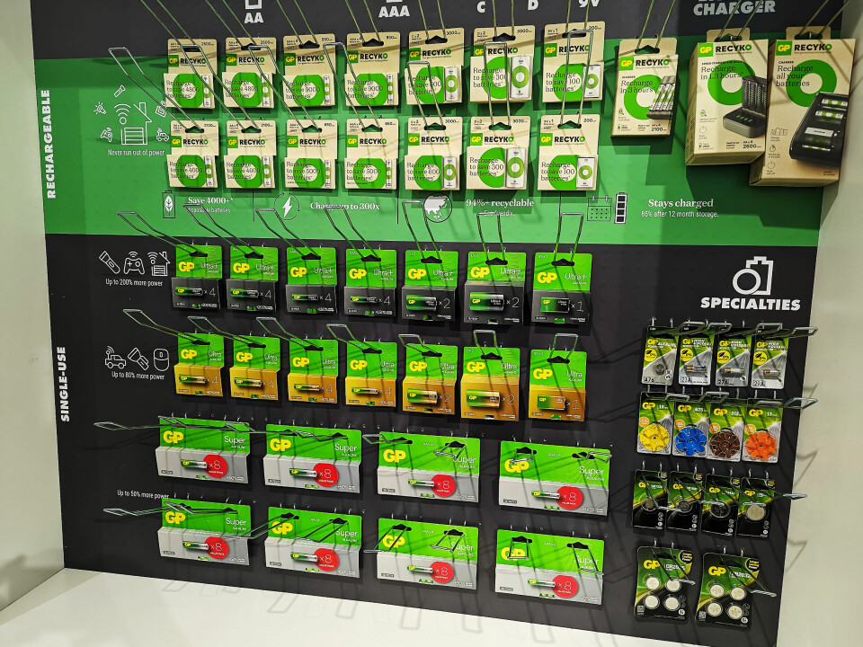 Slik ønsker GP Batteries at deres ladebatterier og engangsbatterier skal vises i butikkene. Foto: Stian Sønsteng