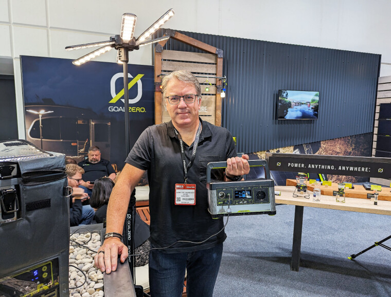 TOPPLADET MED GOAL ZERO