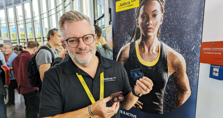 DEN BESTE LYDEN HELE DAGEN