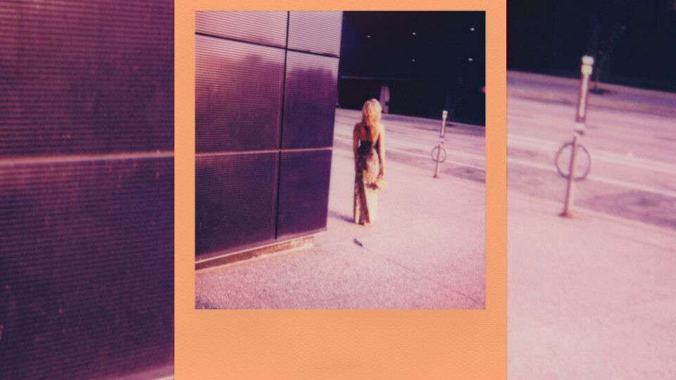 POLAROID X PANTONE-FILM