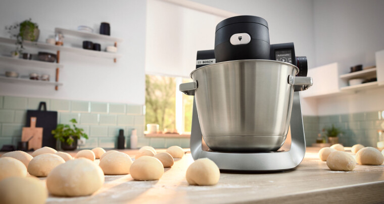 UTJEVNING AV ELEKTRONIKK-SALGET