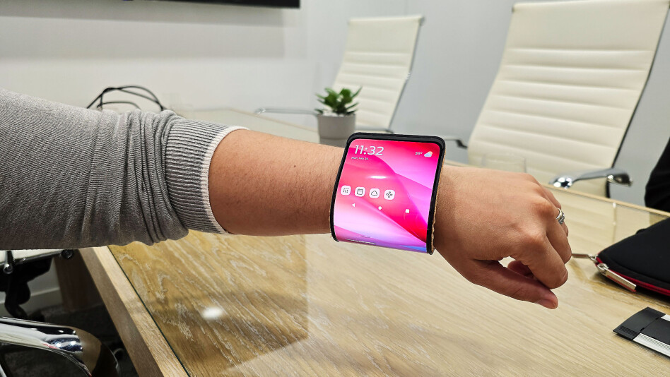 MOTOROLA PÅ HÅNDEN