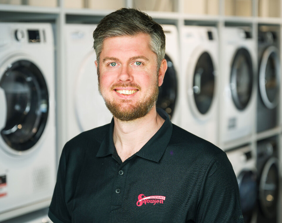 Daniel Byklum Kristensen er franchisetaker og driver av Skousen Kristiansand. Foto: Skousen