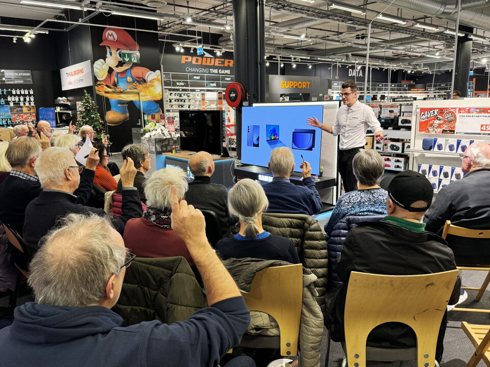 Produktekspert Petter Worum Daling i Samsung Norge holdt kurset. Foto: Silje Ensrud/Power