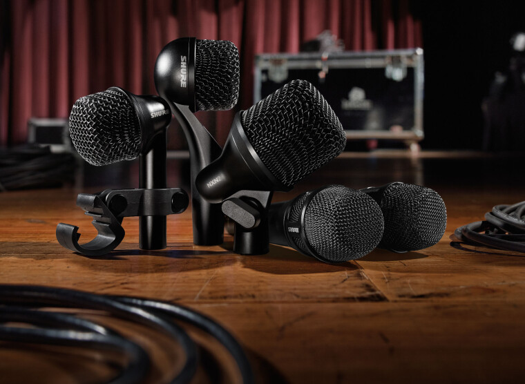 Fra venstre Nexadyne 6, 5 og 2, samt vokalmikrofonene NXN8/S og NXN8/C. Foto: Shure