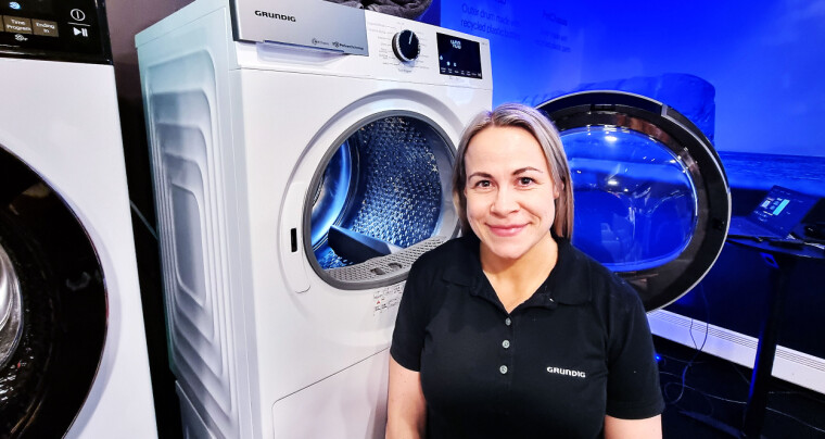 NESTEN LYDLØS TØRK