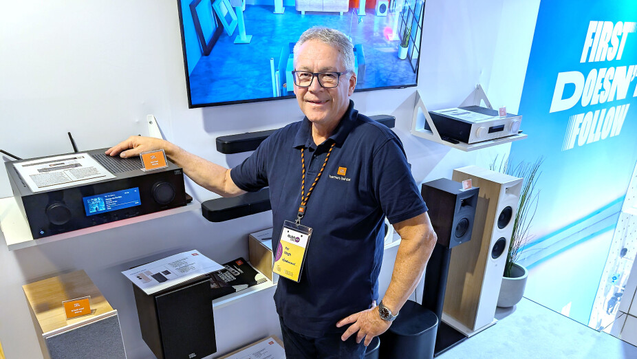 STEREOANLEGGET ER TILBAKE