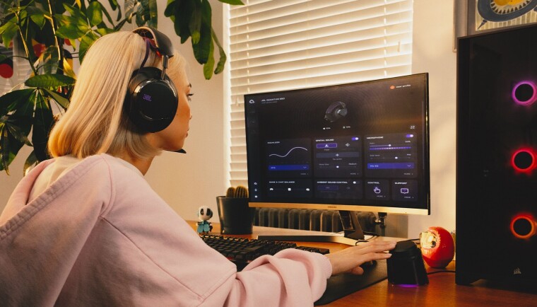JBL QUANTUMENGINE
